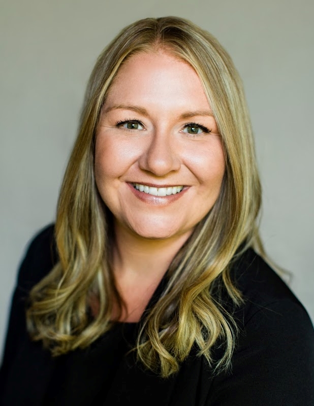 Natalia Santonocito-"Defy Mediocrity & Deliver Extraordinary"