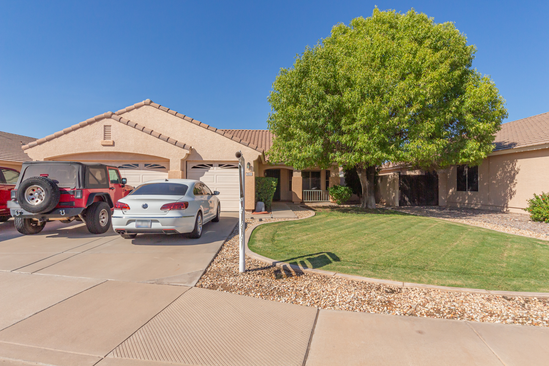 PJ Selby-Mesa Home with Pool and 3 Car Garage  3/2/Den-Office, VA Loan,